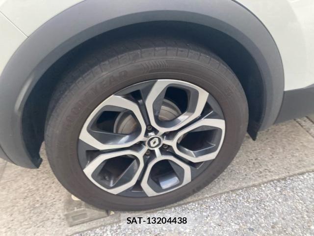 Renault CAPTUR 2022-06 7393859-4