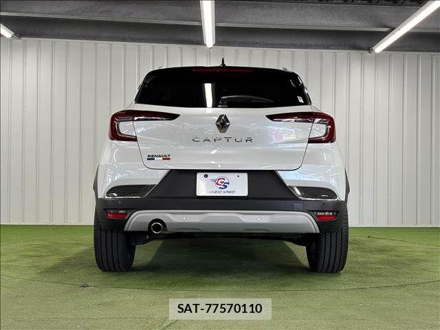 Renault CAPTUR 2021-06 7502582-13