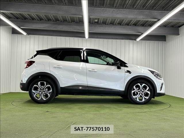 Renault CAPTUR 2021-06 7502582-14