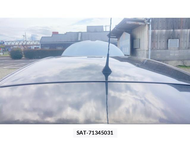 Renault CAPTUR 2018-04 7562743-18