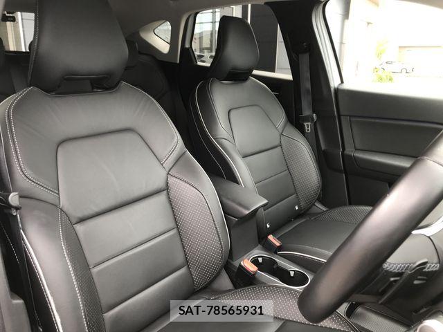 Renault CAPTUR 2021-07 7619547-10