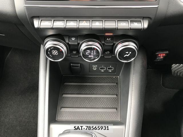 Renault CAPTUR 2021-07 7619547-20