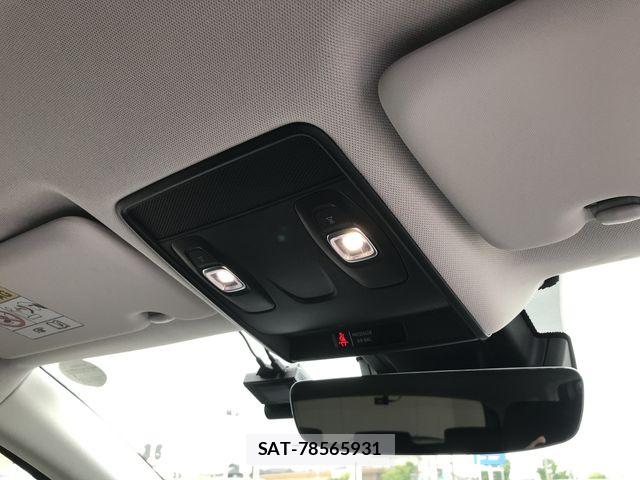 Renault CAPTUR 2021-07 7619547-24