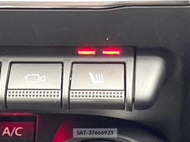Renault CAPTUR 2021-06 7727872-6