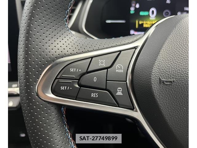 Renault CAPTUR 2025-04 7727871-7