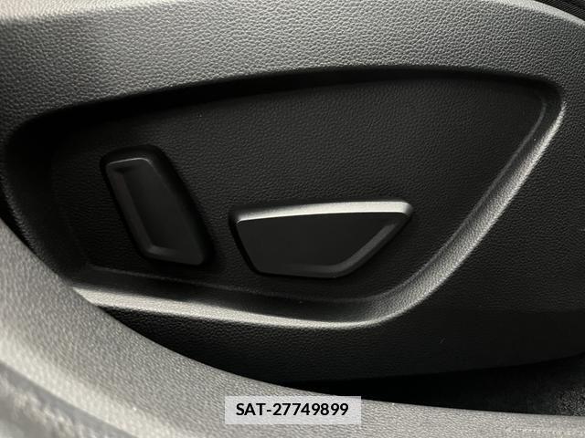 Renault CAPTUR 2025-04 7727871-8