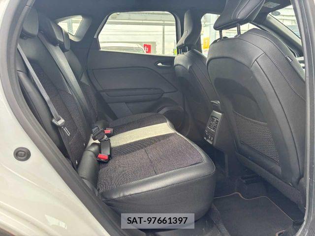 Renault CAPTUR 2023-02 7879146-28