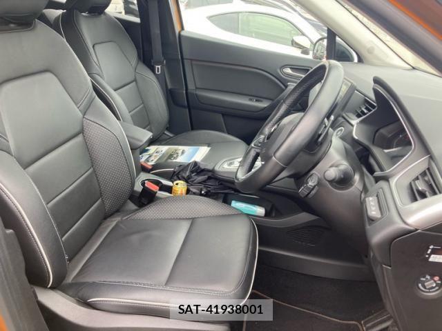 Renault CAPTUR 2022-06 7879145-11