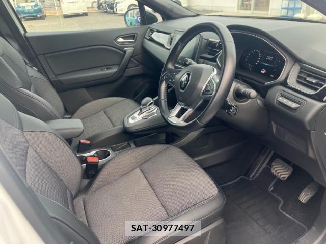Renault CAPTUR 2023-01 8037913-11