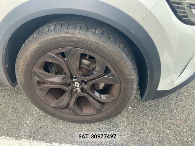 Renault CAPTUR 2023-01 8037913-5