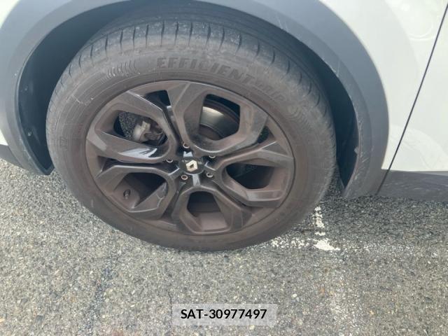 Renault CAPTUR 2023-01 8037913-8