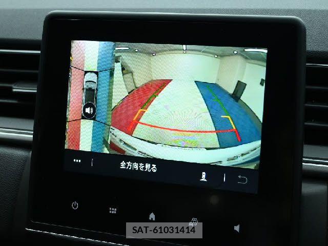 Renault CAPTUR 2023-06 8037906-17