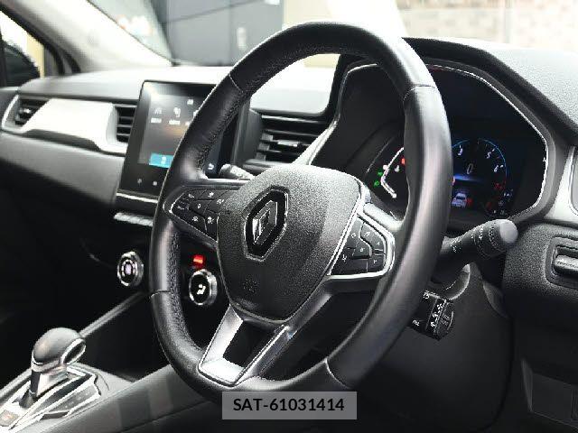 Renault CAPTUR 2023-06 8037906-25