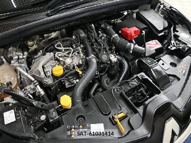 Renault CAPTUR 2023-06 8037906-6
