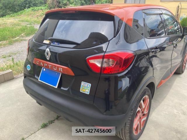 Renault CAPTUR 2014-12 8075349-4