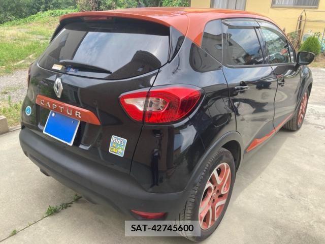 Renault CAPTUR 2014-12 8075349-5
