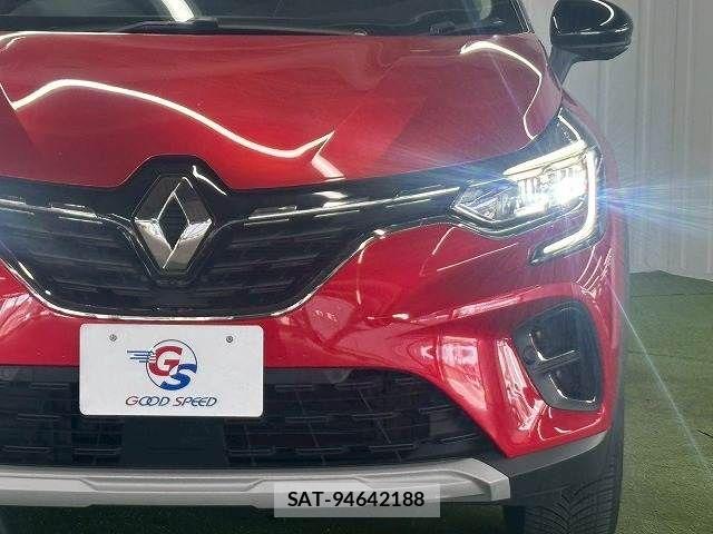 Renault CAPTUR 2022-08 8246515-19