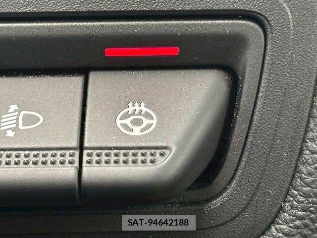 Renault CAPTUR 2022-08 8246515-5