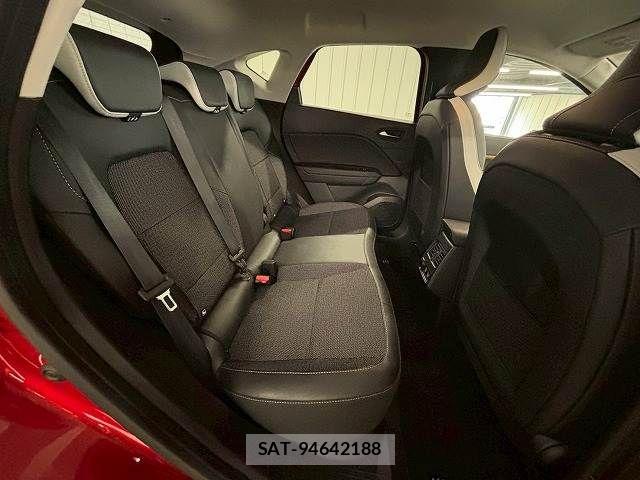 Renault CAPTUR 2022-08 8246515-7