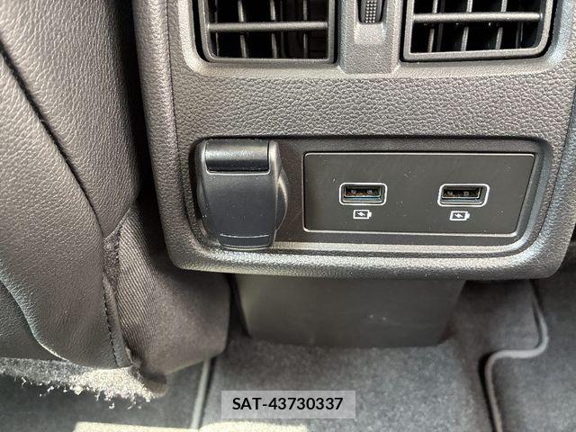 Renault CAPTUR 2023-01 8316718-16