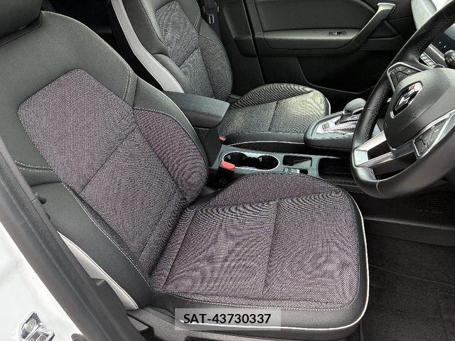 Renault CAPTUR 2023-01 8316718-3