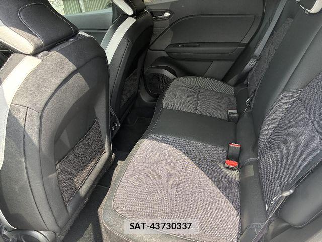 Renault CAPTUR 2023-01 8316718-7