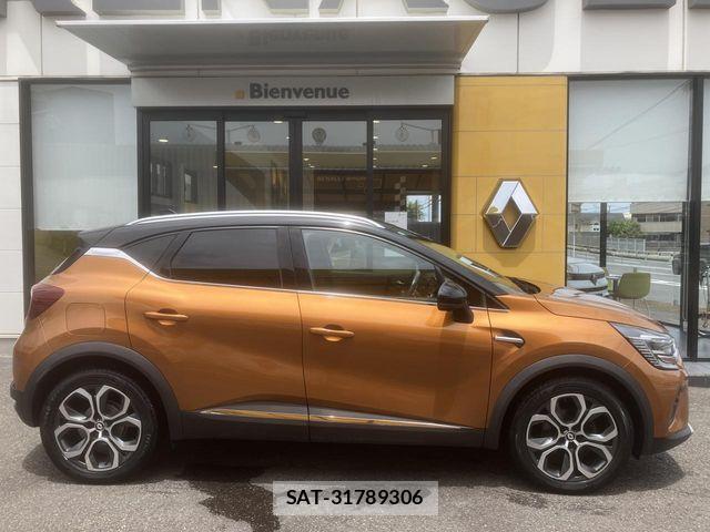 Renault CAPTUR 2021-11 8337635-4