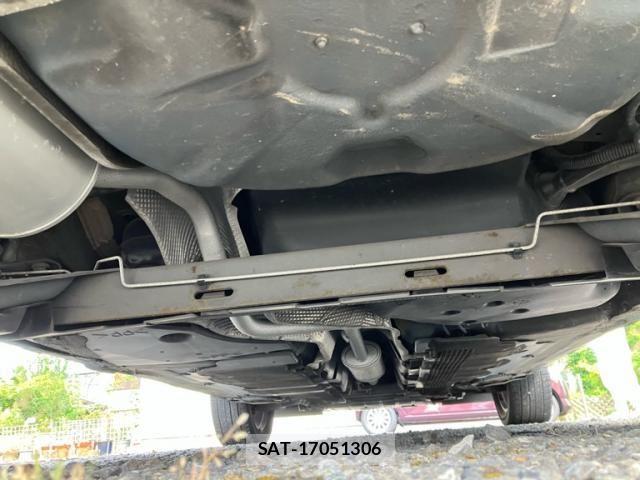 Renault CAPTUR 2014-05 8368339-9