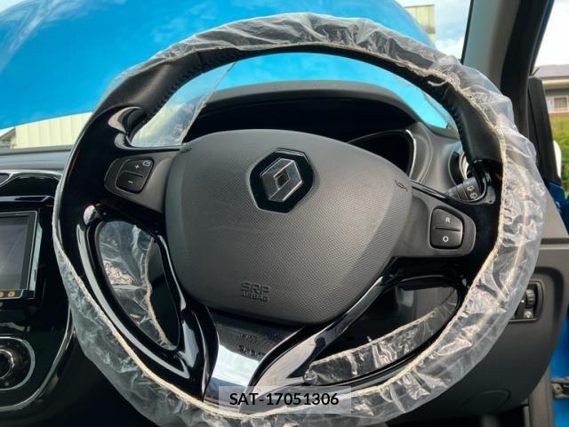 Renault CAPTUR 2014-05 8368339-21