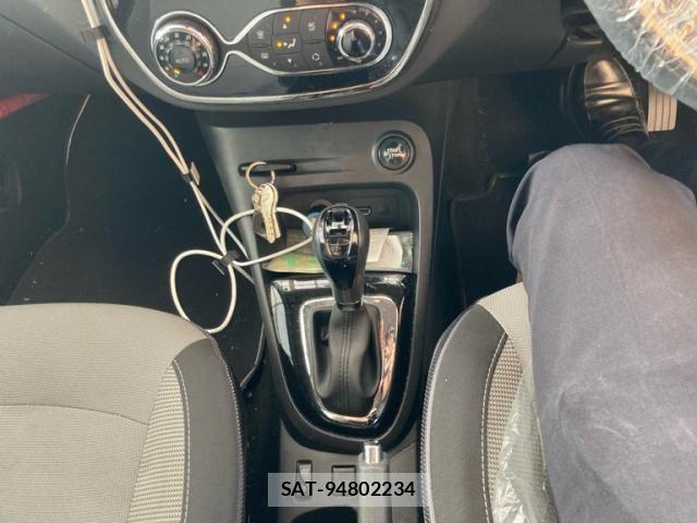 Renault CAPTUR 2014-08 8368340-19