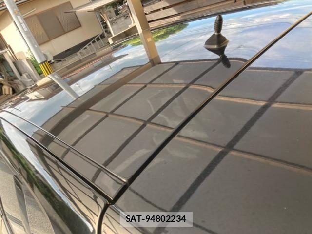 Renault CAPTUR 2014-08 8368340-2