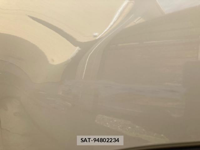 Renault CAPTUR 2014-08 8368340-7