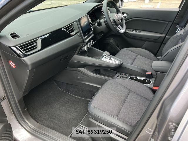 Renault CAPTUR 2022-12 8414691-10