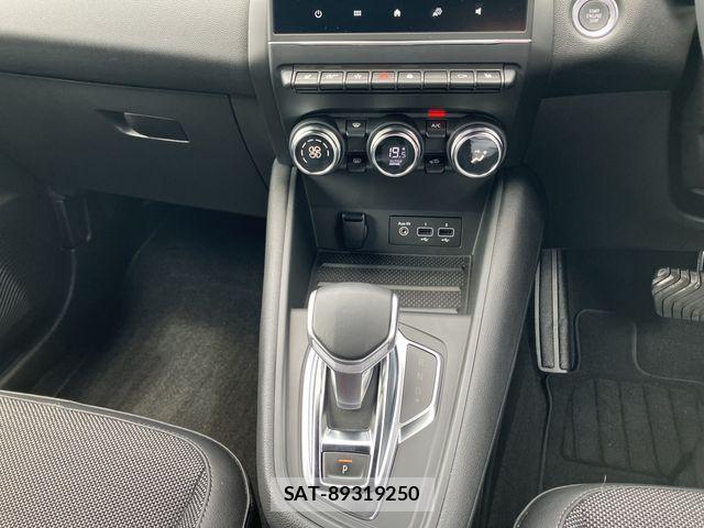 Renault CAPTUR 2022-12 8414691-17