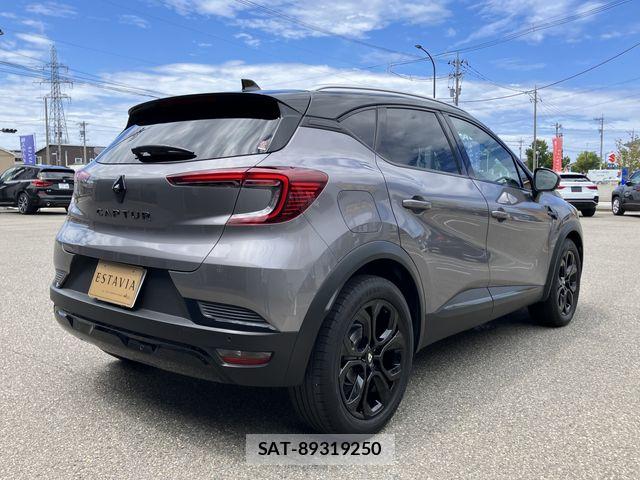 Renault CAPTUR 2022-12 8414691-2