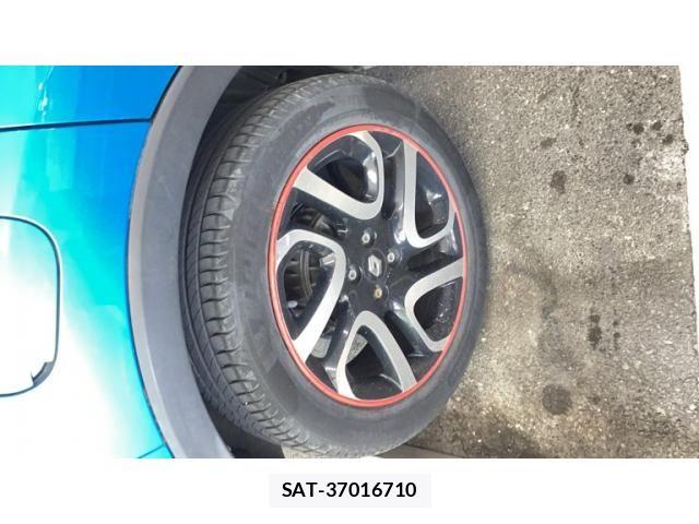 Renault CAPTUR 2015-09 8438720-7