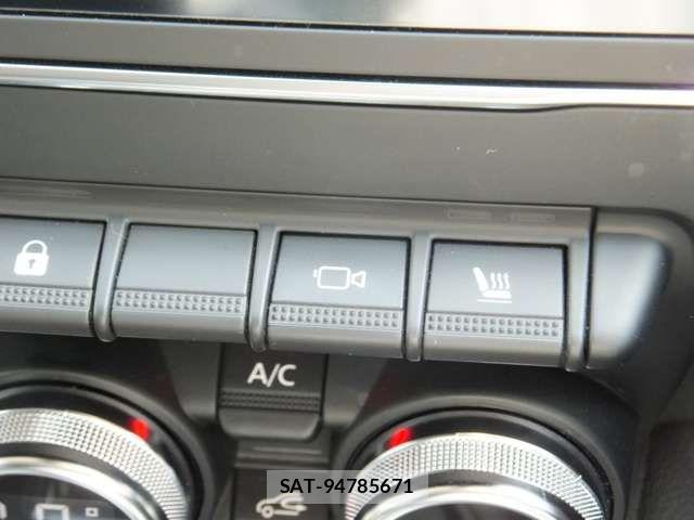 Renault CAPTUR 2021-07 8527008-18