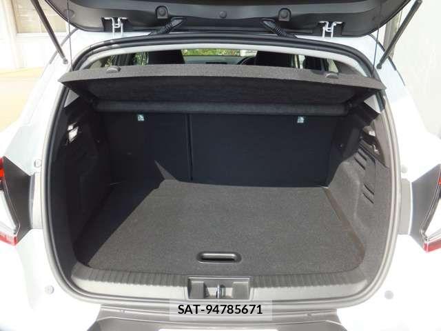 Renault CAPTUR 2021-07 8527008-8
