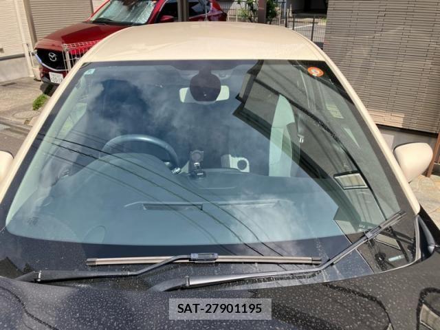 Renault CAPTUR 2014-09 8527009-2