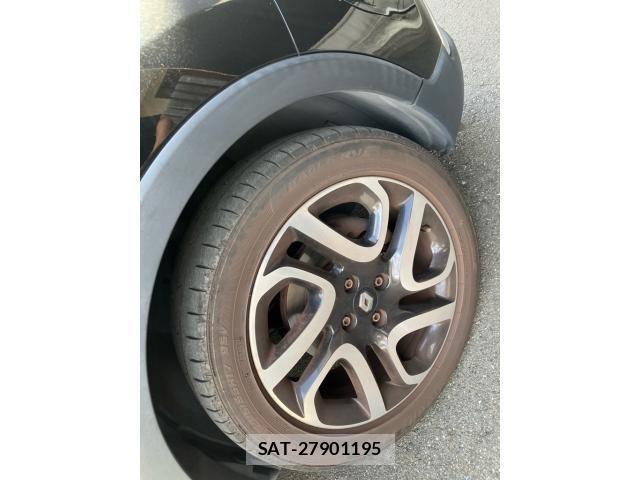 Renault CAPTUR 2014-09 8527009-4
