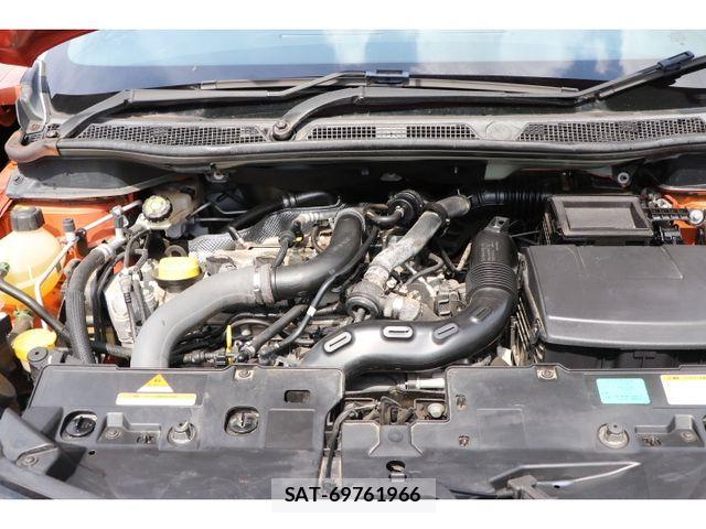Renault CAPTUR 2014-04 8527011-16