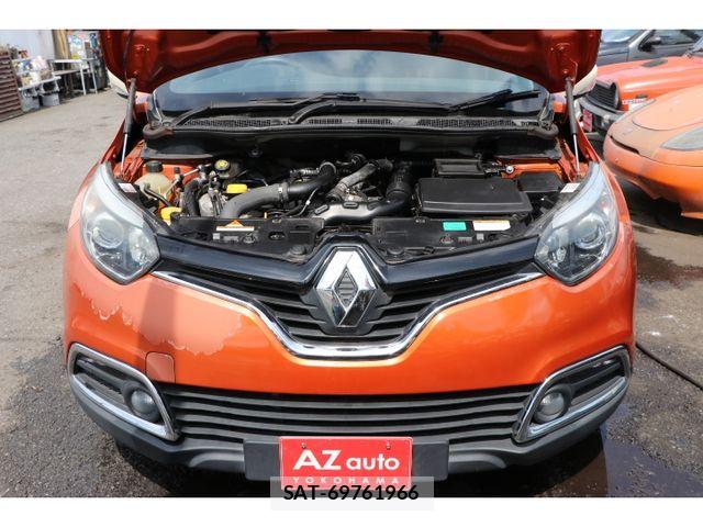 Renault CAPTUR 2014-04 8527011-17