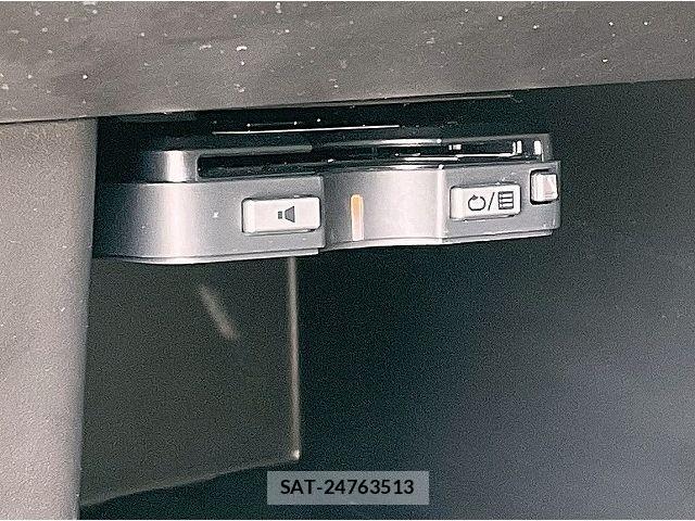 Renault CAPTUR 2022-06 8527006-9