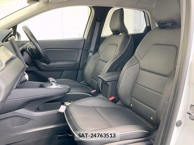Renault CAPTUR 2022-06 8527006-4