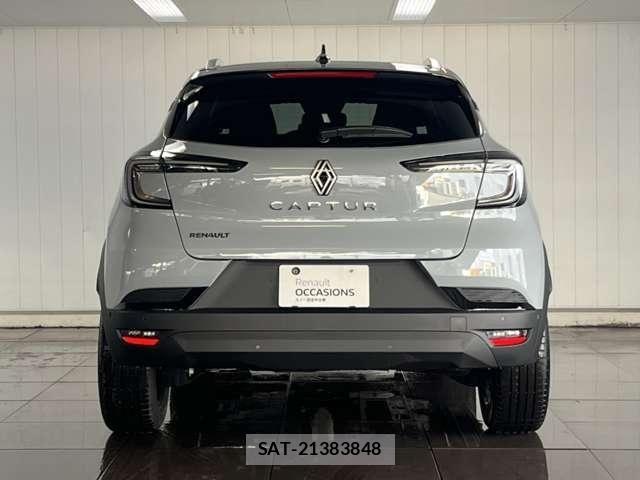 Renault CAPTUR 2026-08 8628644-12