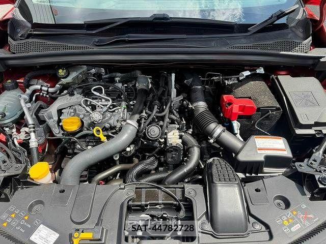Renault CAPTUR 2021-06 8628647-13