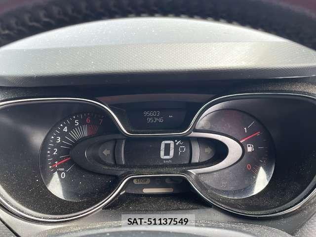 Renault CAPTUR 2017-02 8666823-8