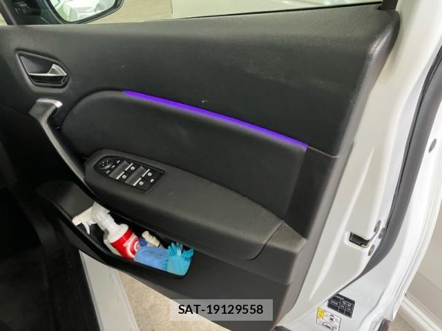 Renault CAPTUR 2022-02 8661267-10