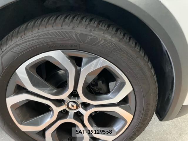 Renault CAPTUR 2022-02 8661267-6