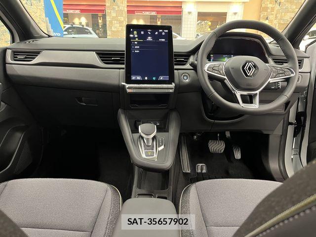 Renault CAPTUR 2026-03 8745527-1